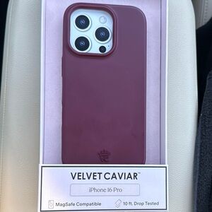 Burgundy Phone Case iPhone 16 Pro with MagSafe grip ring